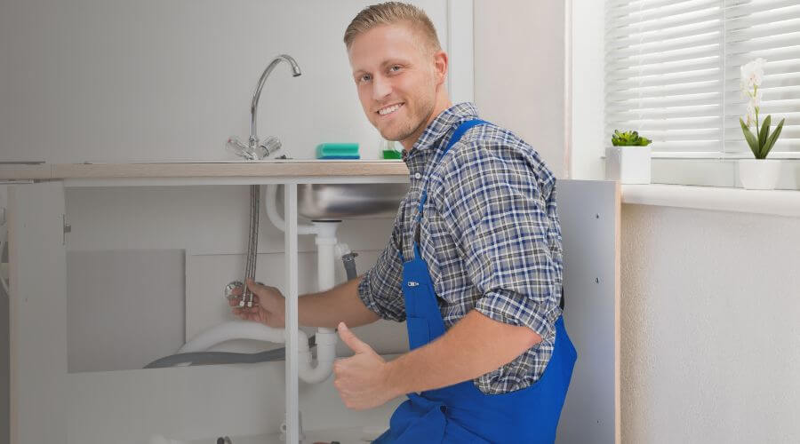 Local water heater installation in Red Rock, TX